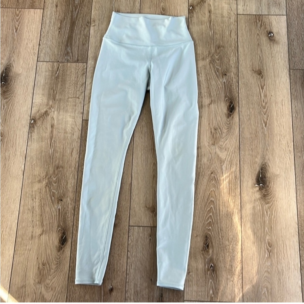 ALO Yoga Ice Blue Leggings M